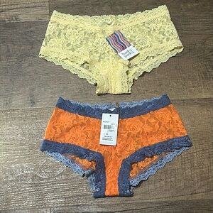 Hanky Panky lace Boy shorts Size XS orange/blue & Yellow butter both NWT 2 pairs